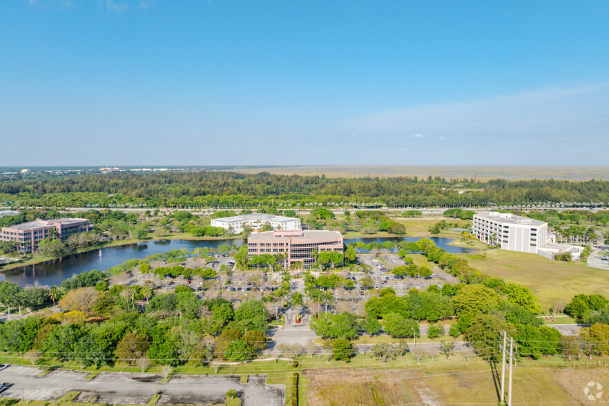 1301 International Pky, Sunrise, FL for lease - Aerial - Image 3 of 18