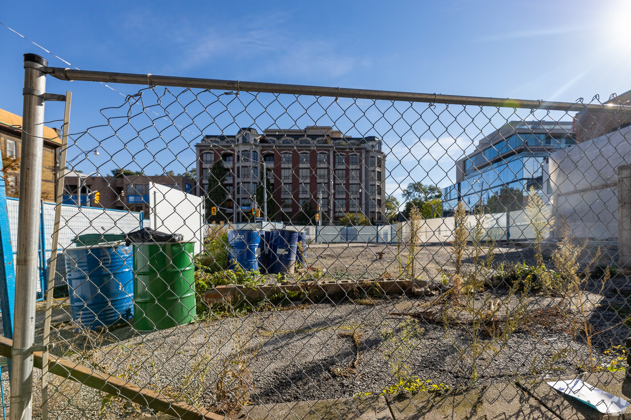 1089 Yonge St, Toronto, ON for sale Primary Photo- Image 1 of 3