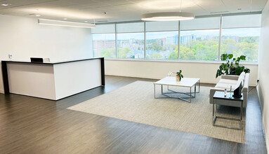 750 E Main St, Stamford, CT for lease Interior Photo- Image 1 of 3