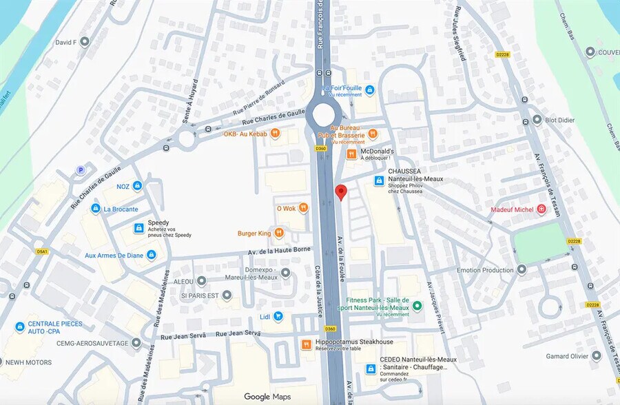 Retail in Mareuil-lès-Meaux for lease - Building Photo - Image 2 of 2