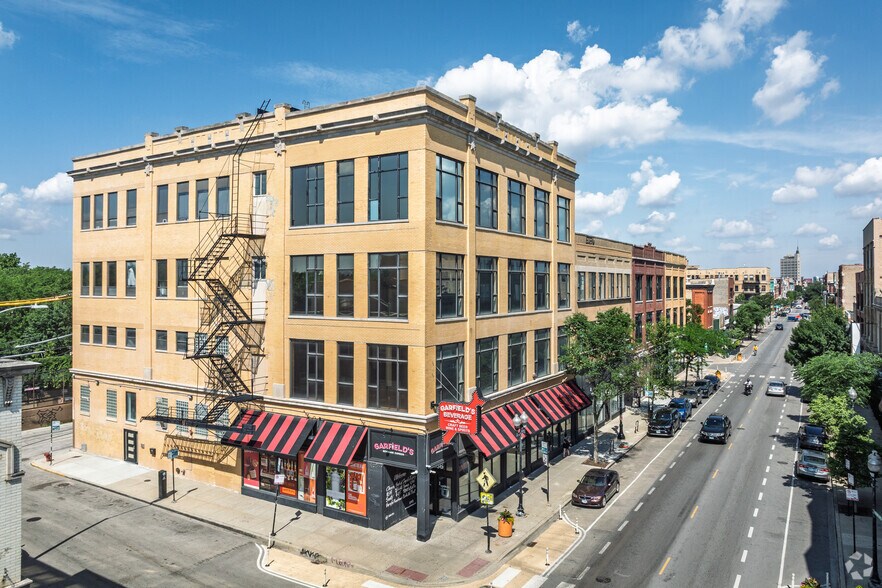1336 N Milwaukee Ave, Chicago, IL for sale - Primary Photo - Image 1 of 1