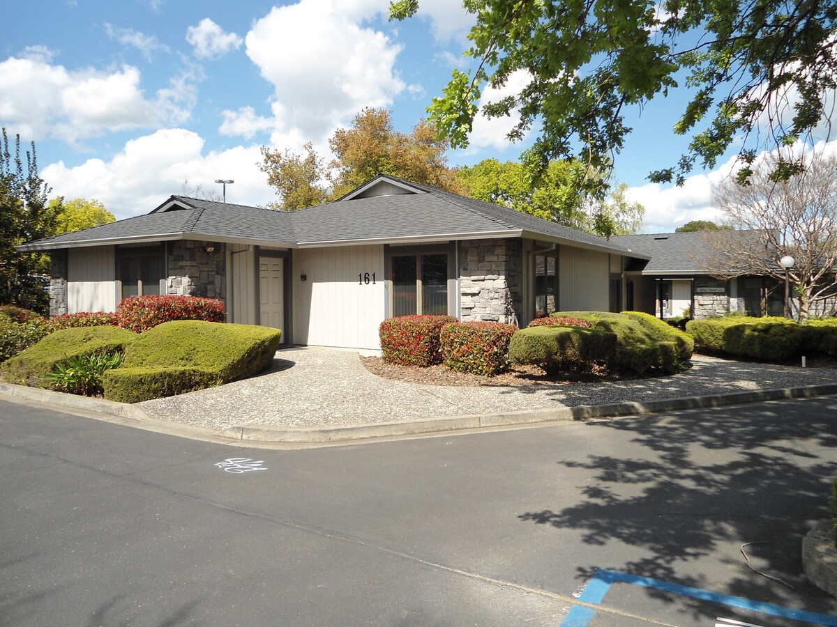 161 Butcher Rd, Vacaville, CA 95687