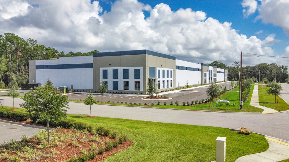 2555 Ignition Dr, Jacksonville, FL for lease - Building Photo - Image 1 of 6
