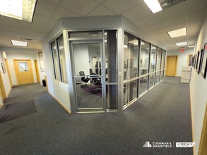 5617 E Schaaf Rd, Independence, OH for lease Interior Photo- Image 1 of 4