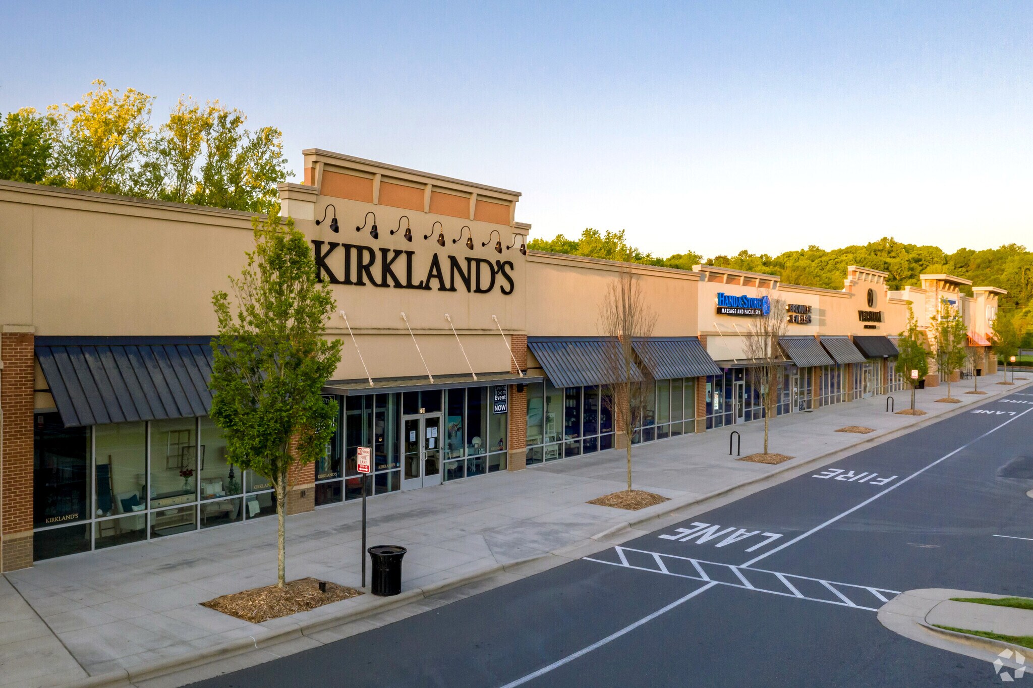 12807 S Tryon St, Charlotte, NC 28273 Shops at Rivergate South