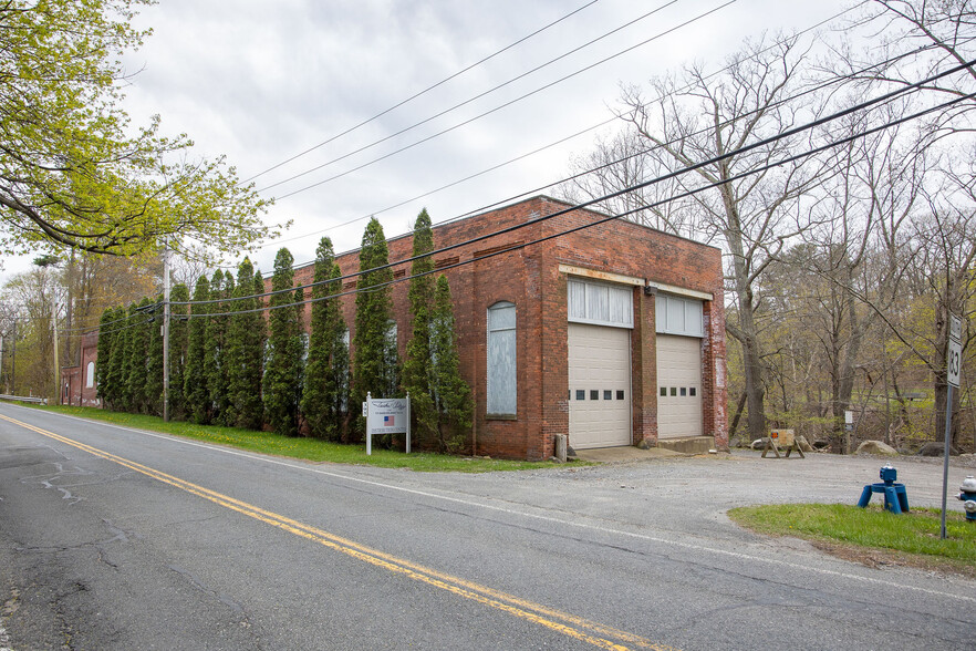 395 Park St North, Great Barrington, MA for sale - Building Photo - Image 1 of 42