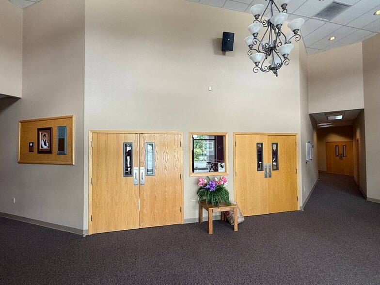 220 S 42nd St, Springfield, OR for sale - Building Photo - Image 3 of 6