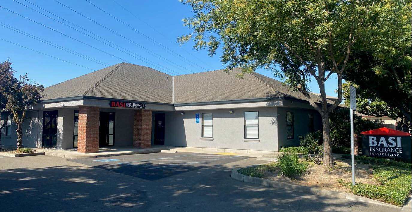 1000-1002 W Center St, Manteca, CA for lease Building Photo- Image 1 of 9