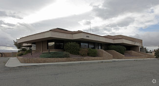 More details for 11959 Mariposa Rd, Hesperia, CA - Office for Lease