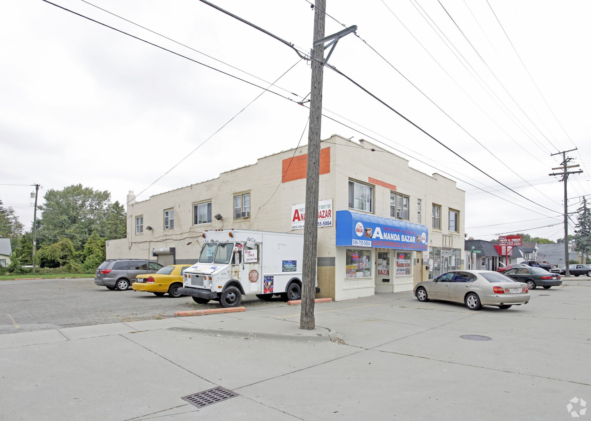 4559 E 9 Mile Rd, Warren, MI for sale Primary Photo- Image 1 of 1