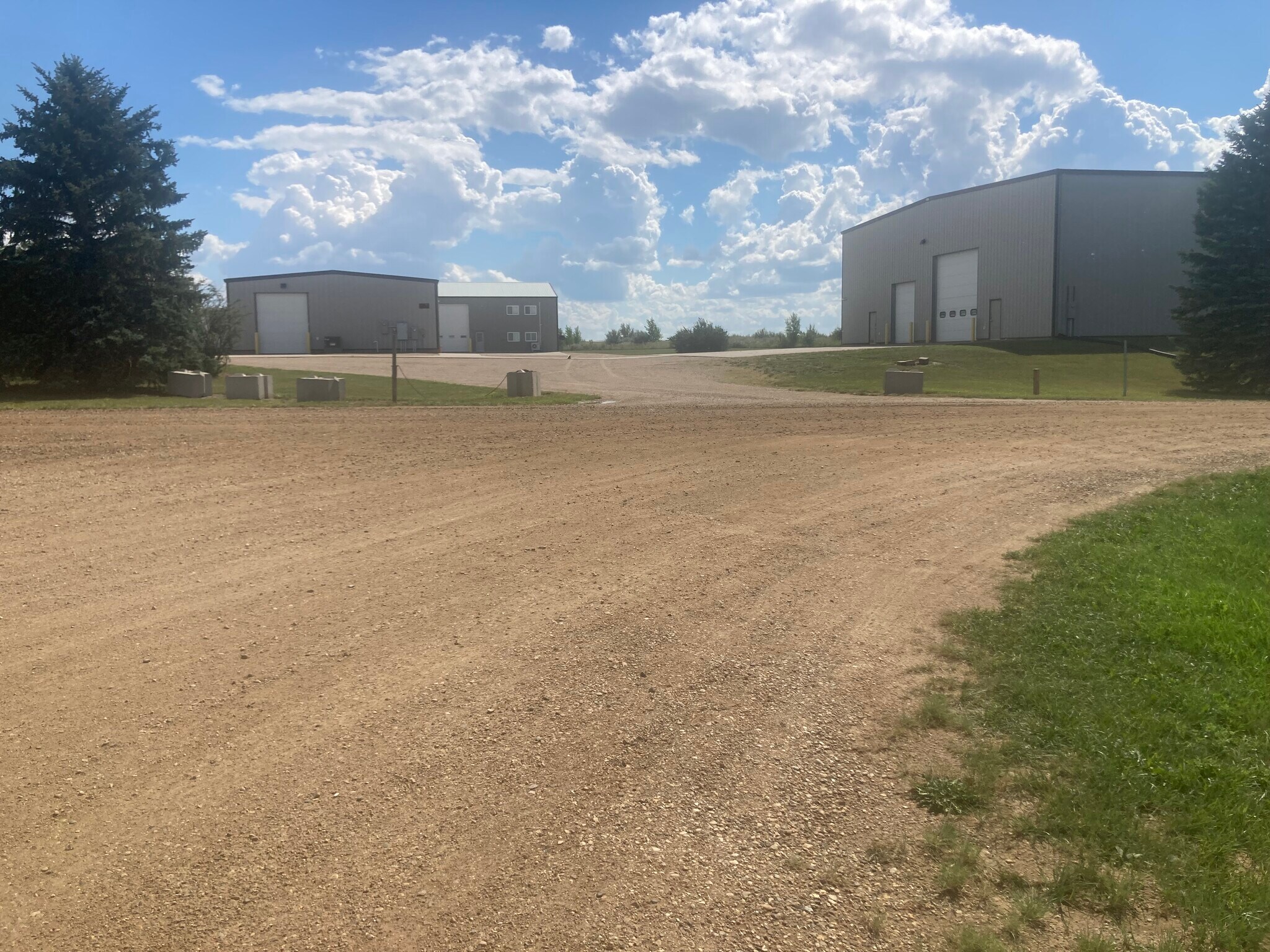 2708 30th Ave NE, Minot, ND for sale Building Photo- Image 1 of 1