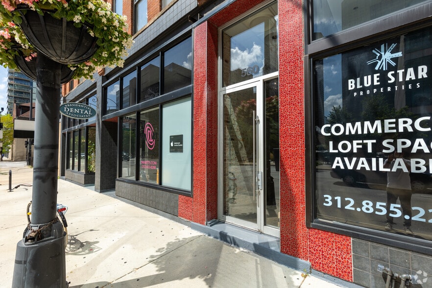 560-564 W Washington Blvd, Chicago, IL for lease - Building Photo - Image 2 of 10
