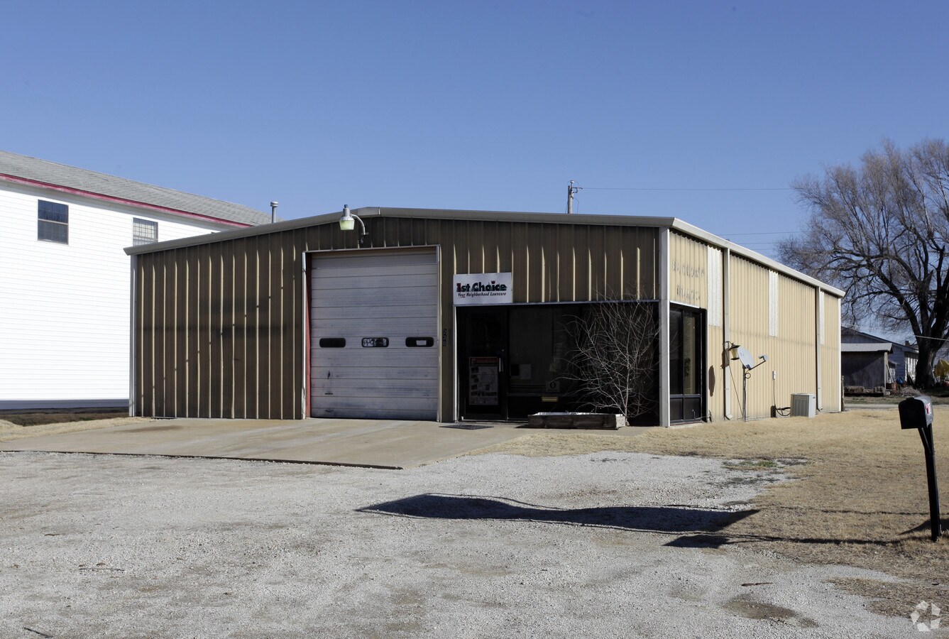 230 NE Katherine Ave, Bartlesville, OK 74006