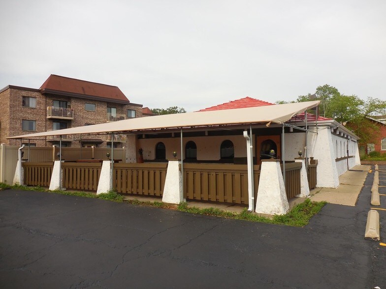 5153 New Wilke Rd, Rolling Meadows, IL for sale - Building Photo - Image 1 of 1