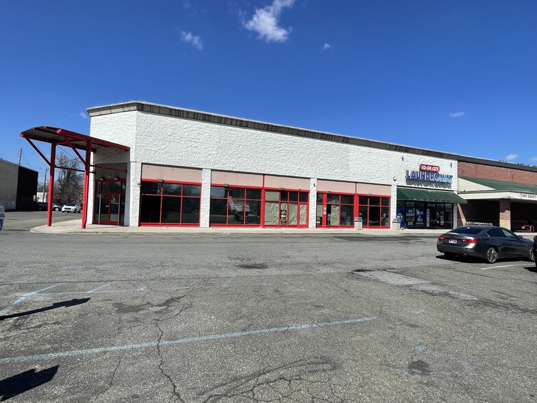 691 Co-op City Blvd, Bronx, NY for lease - Building Photo - Image 3 of 5