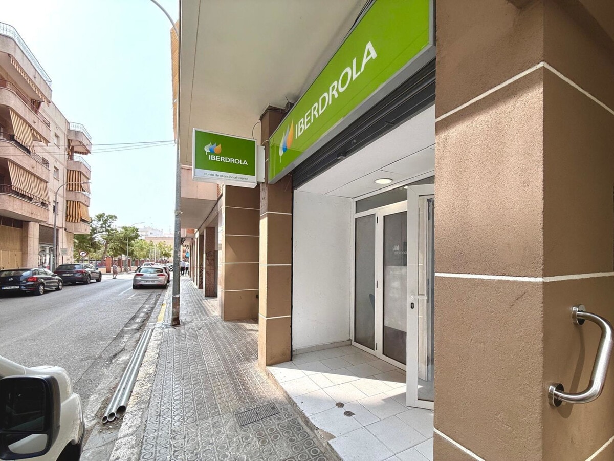 Vilanova i la Geltrú, BAR 08800 -  -  - Interior Photo - Image 1 of 14