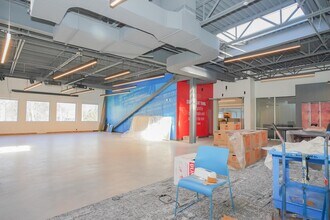 33 Tech Valley Dr, East Greenbush, NY for lease Building Photo- Image 2 of 20