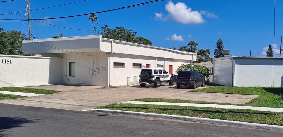1151 NE Cleveland St, Clearwater, FL for lease - Building Photo - Image 2 of 10