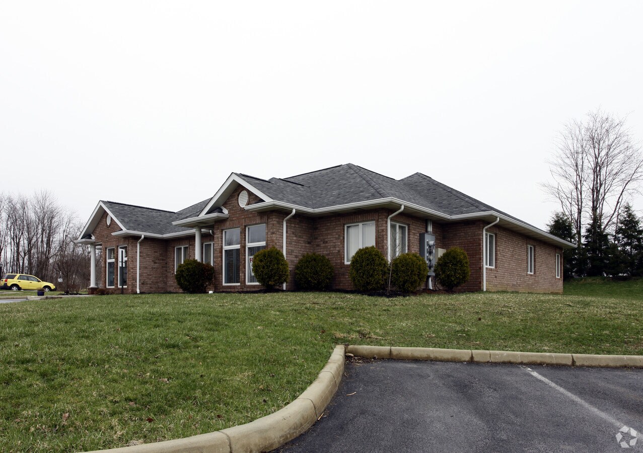 212 Enclave Dr, New Castle, PA 16105 Property Record