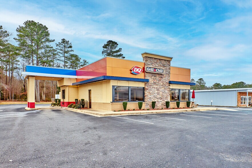 27490 Southampton Pkwy, Courtland, VA 23837 Dairy Queen