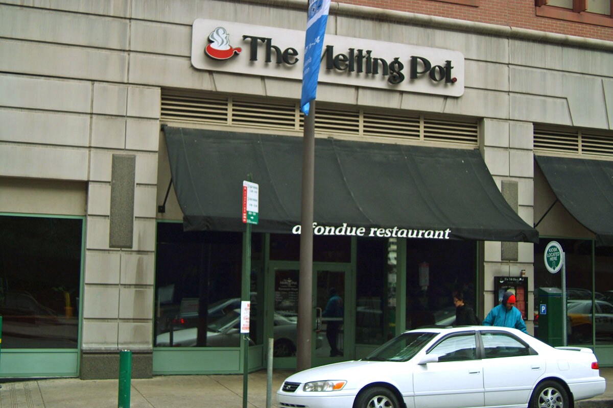 1219 Filbert St, Philadelphia, PA 19107 Center City Restaurant Space