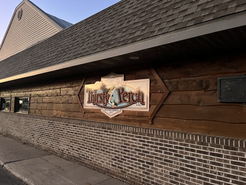 195 Water St, Iola, WI for sale - Building Photo - Image 1 of 9