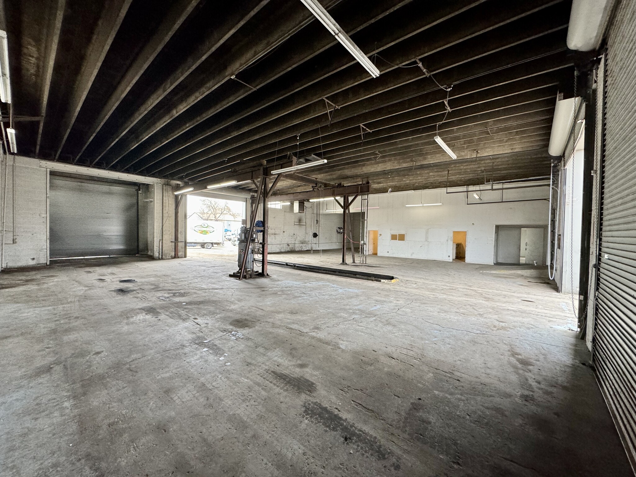 455 W Fayette Ave, Salt Lake City, UT for lease Interior Photo- Image 1 of 2