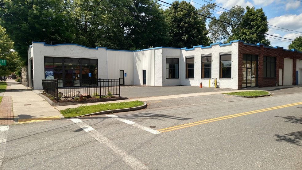64 Main St, Westfield, MA for sale - Building Photo - Image 1 of 1
