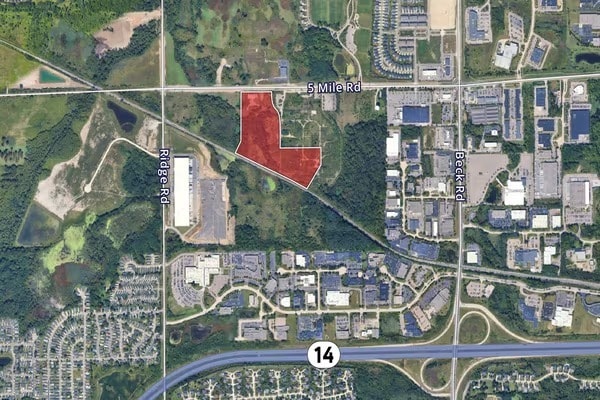 47500 Five Mile Rd, Plymouth, MI for lease - Building Photo - Image 1 of 1