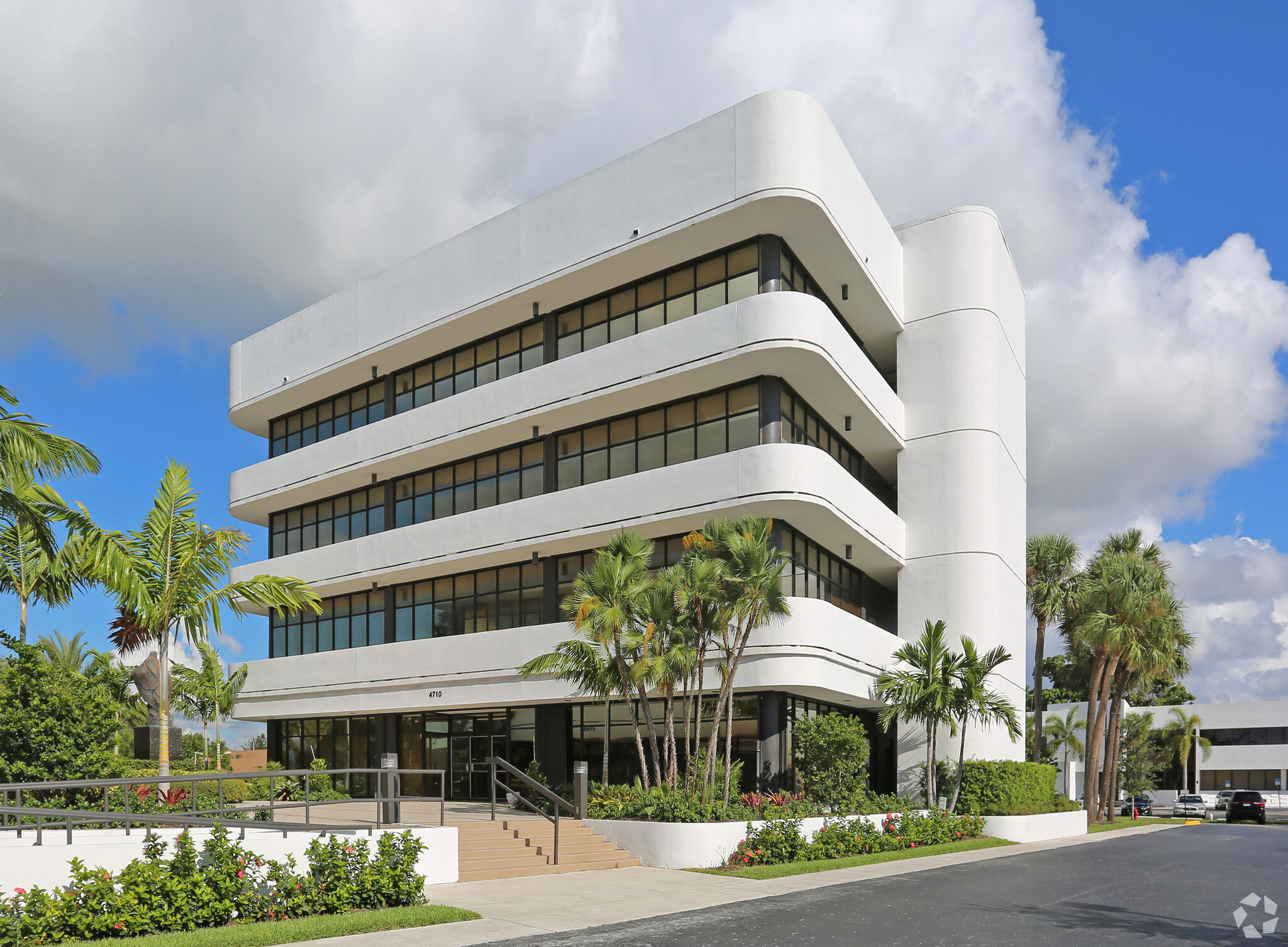 4710 NW 2nd Ave, Boca Raton, FL for lease Building Photo- Image 1 of 8