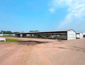 609 13th Ave NE, Little Falls, MN for lease Building Photo- Image 2 of 3