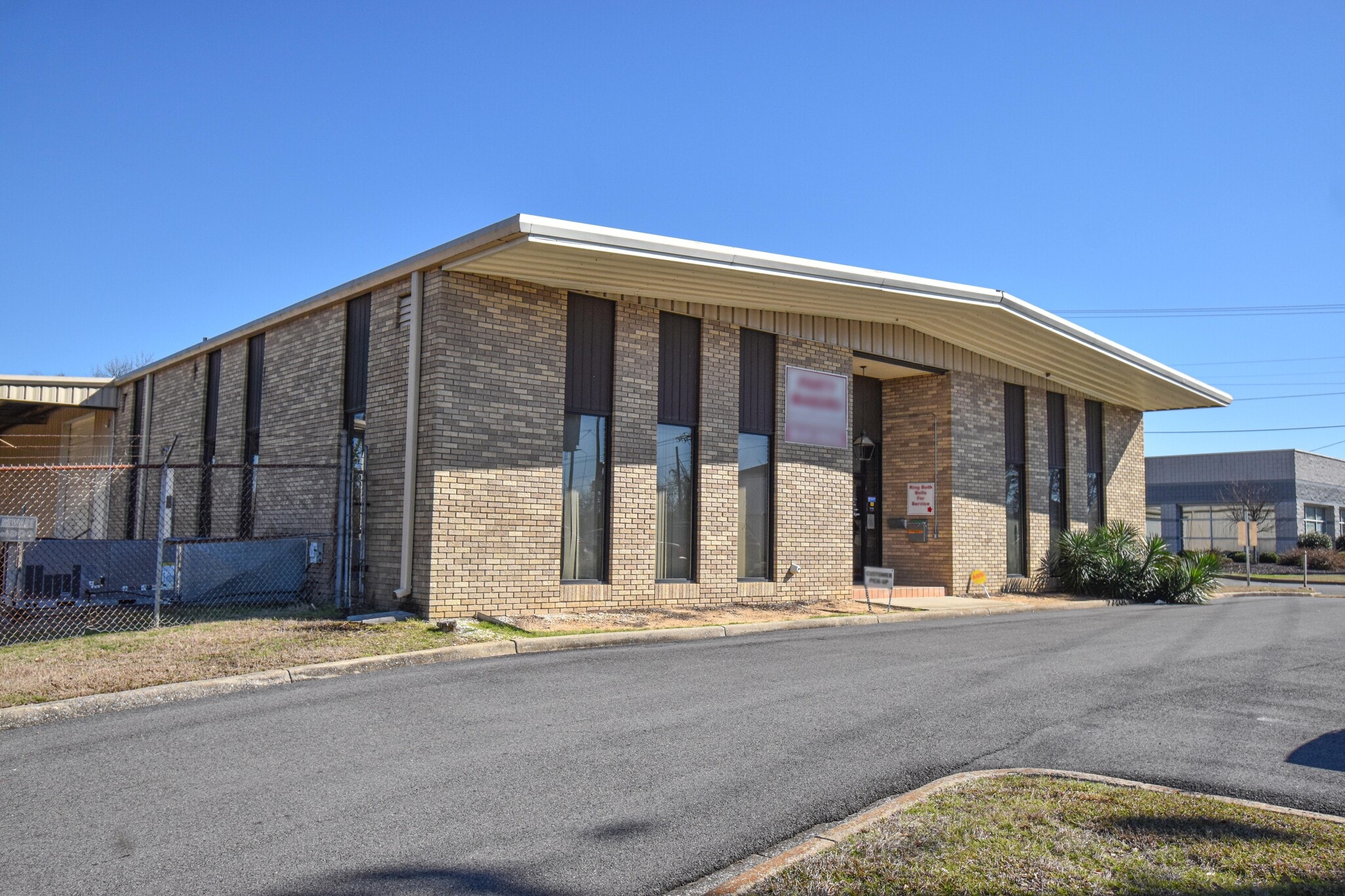 3875 Greensboro Ave  