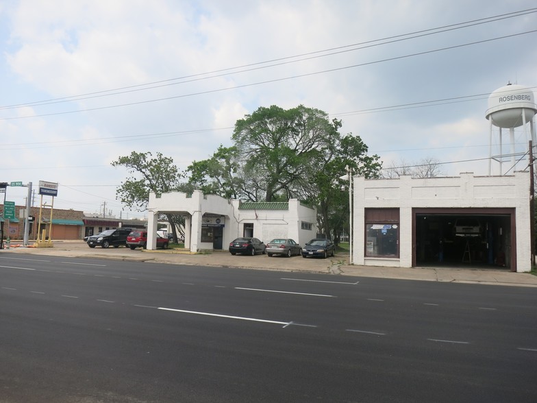 2109 Avenue H, Rosenberg, TX for sale - Building Photo - Image 1 of 1