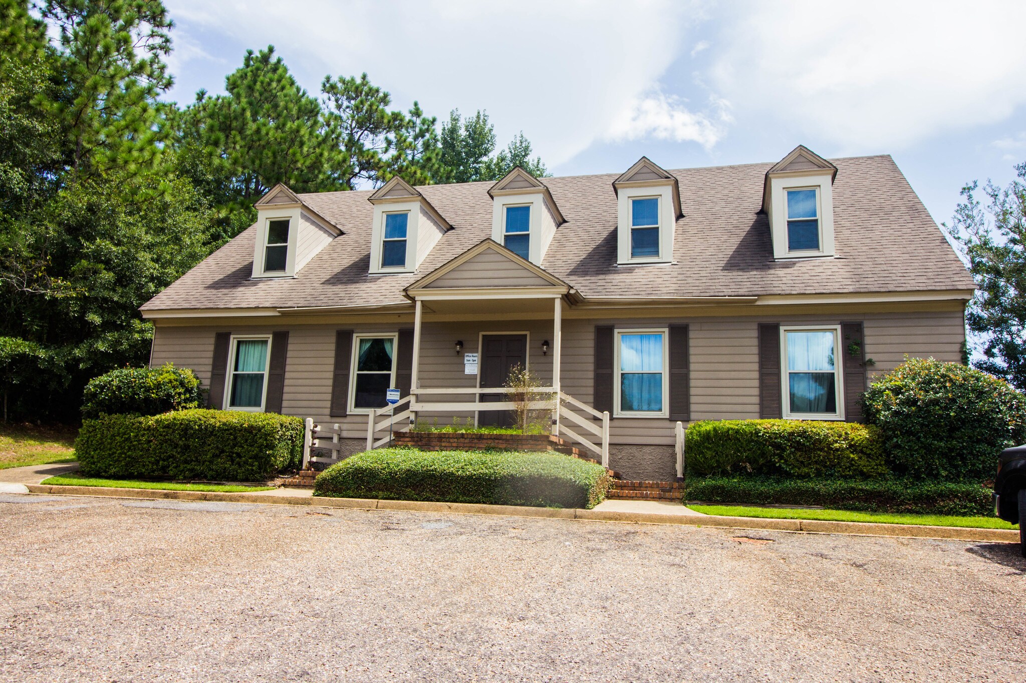 800 Hillcrest Rd, Mobile, AL for sale Building Photo- Image 1 of 1