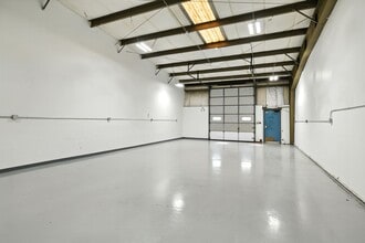 37 Saint Jacques Ave, Agawam, MA for lease Interior Photo- Image 2 of 2