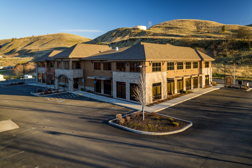 1935 E 19th St, The Dalles, OR for sale - Building Photo - Image 1 of 1