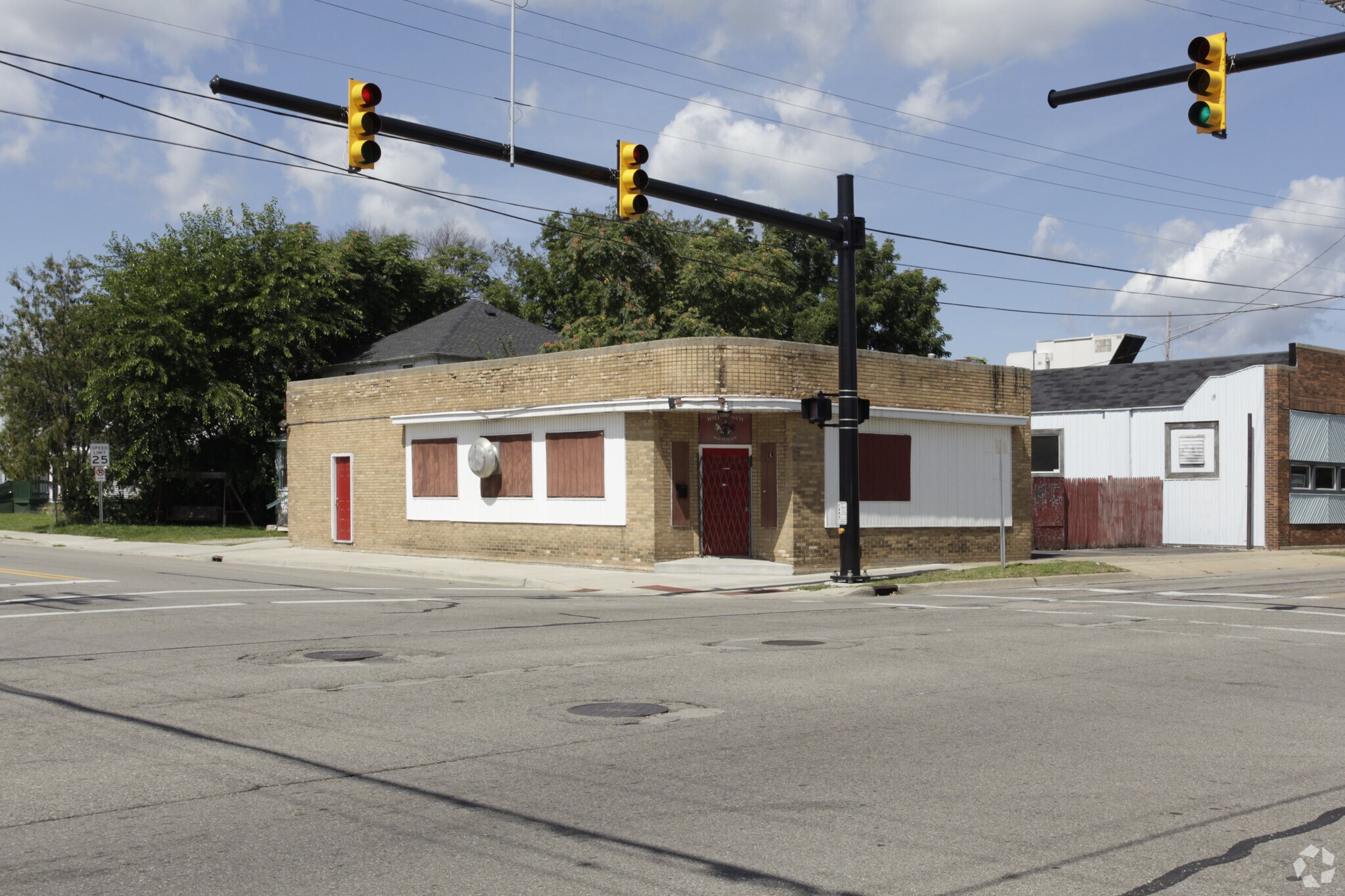 522 Mills St, Kalamazoo, MI for sale Primary Photo- Image 1 of 1