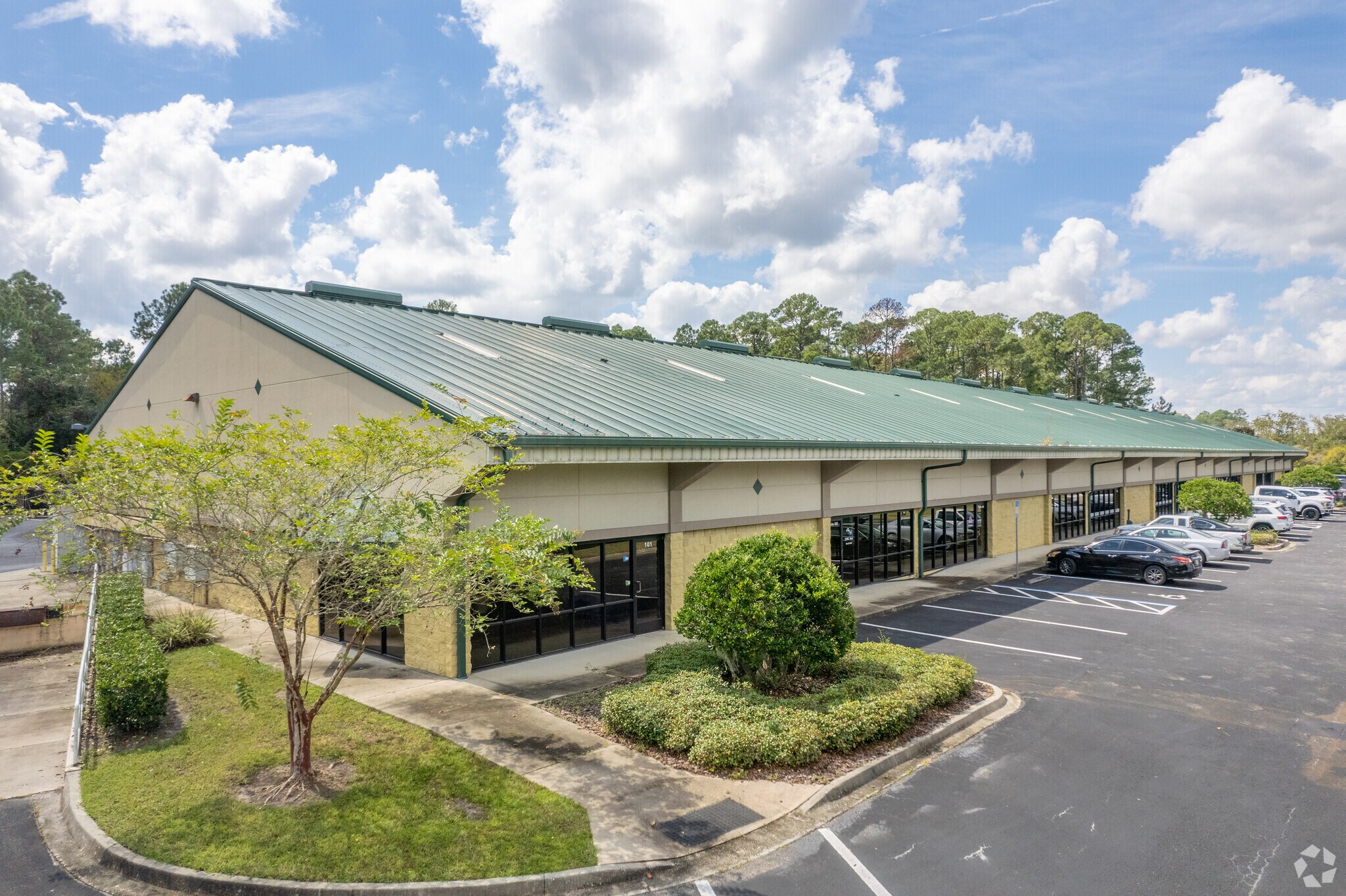 310 Commerce Lake Dr, Saint Augustine, FL for lease Building Photo- Image 1 of 24