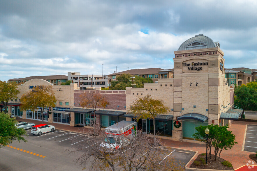 11745 W IH-10, San Antonio, TX for lease - Primary Photo - Image 1 of 5