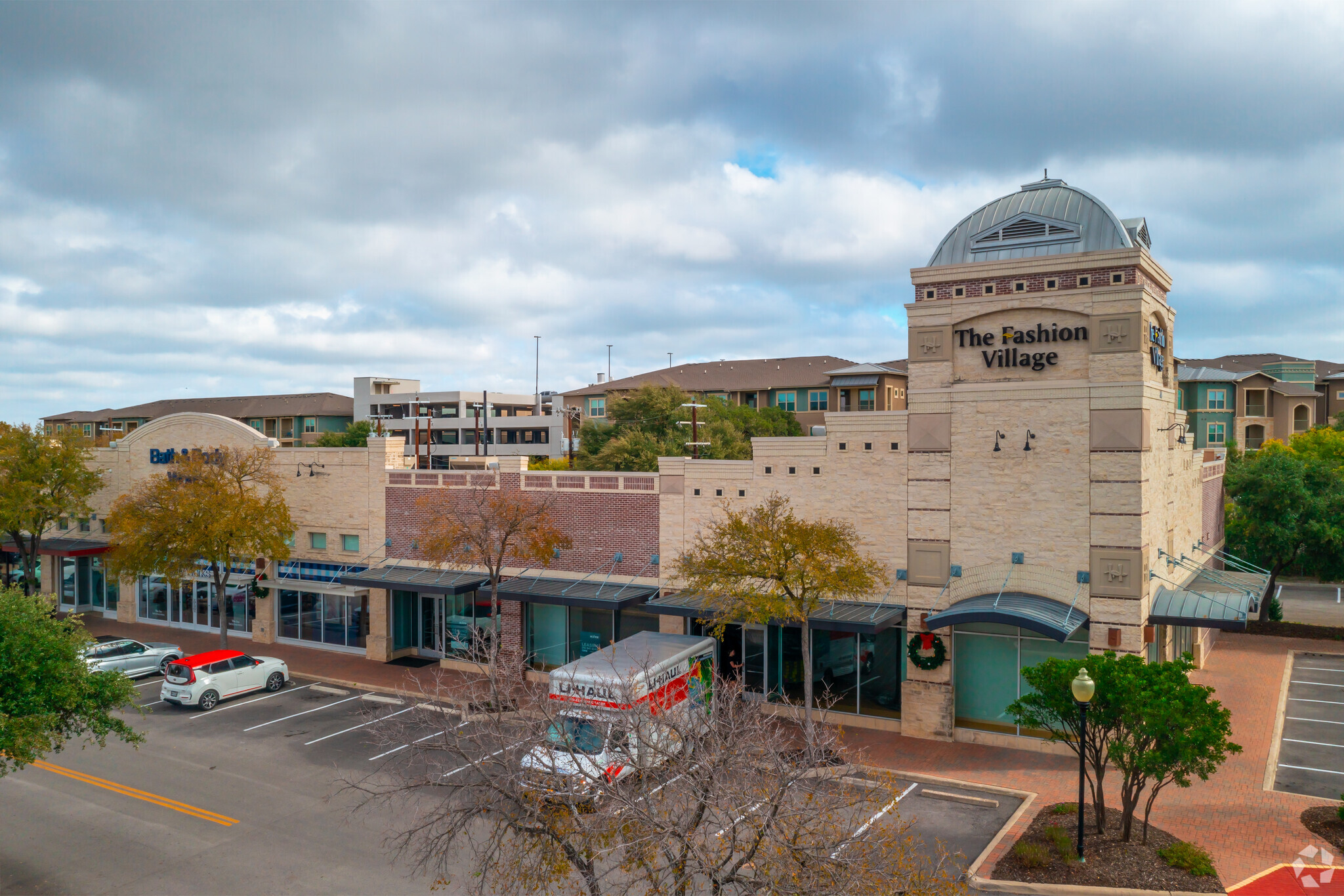 11745 W IH-10, San Antonio, TX for lease Primary Photo- Image 1 of 6