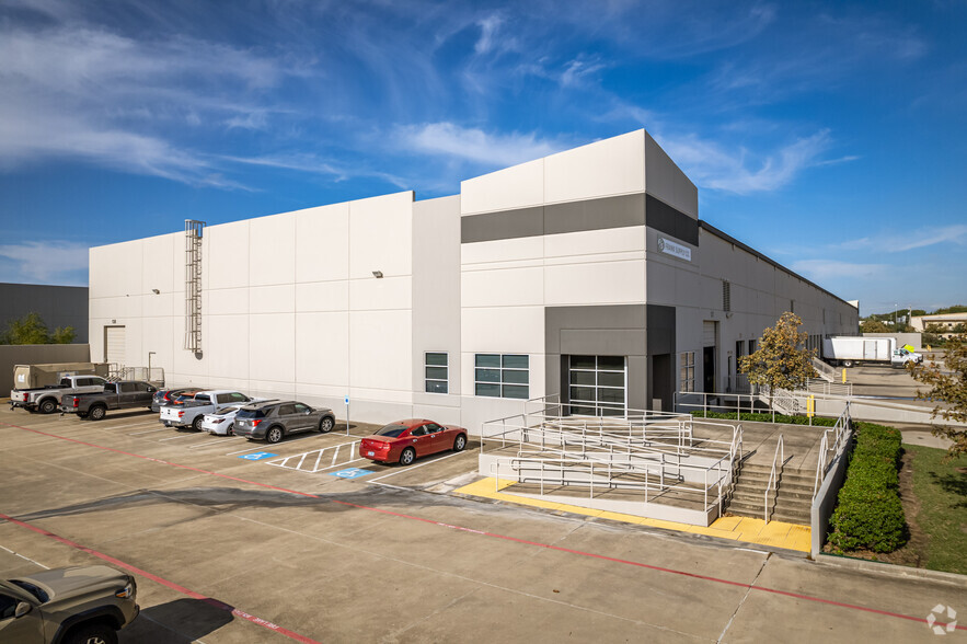 13513 S Gessner Dr, Missouri City, TX for lease - Primary Photo - Image 1 of 3