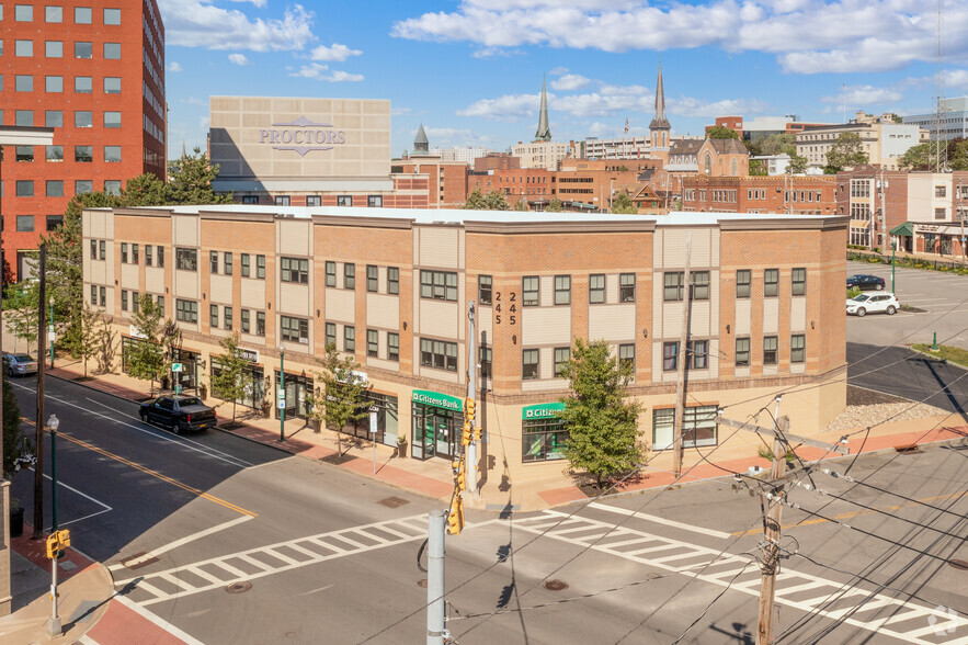 245 Broadway, Schenectady, NY for lease - Primary Photo - Image 1 of 40