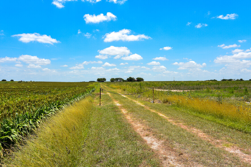 0 Becker Lane, Del Valle, TX for sale - Building Photo - Image 3 of 19