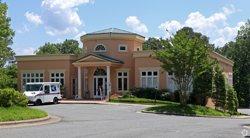 1525 E Franklin St, Chapel Hill, NC for sale - Primary Photo - Image 1 of 1