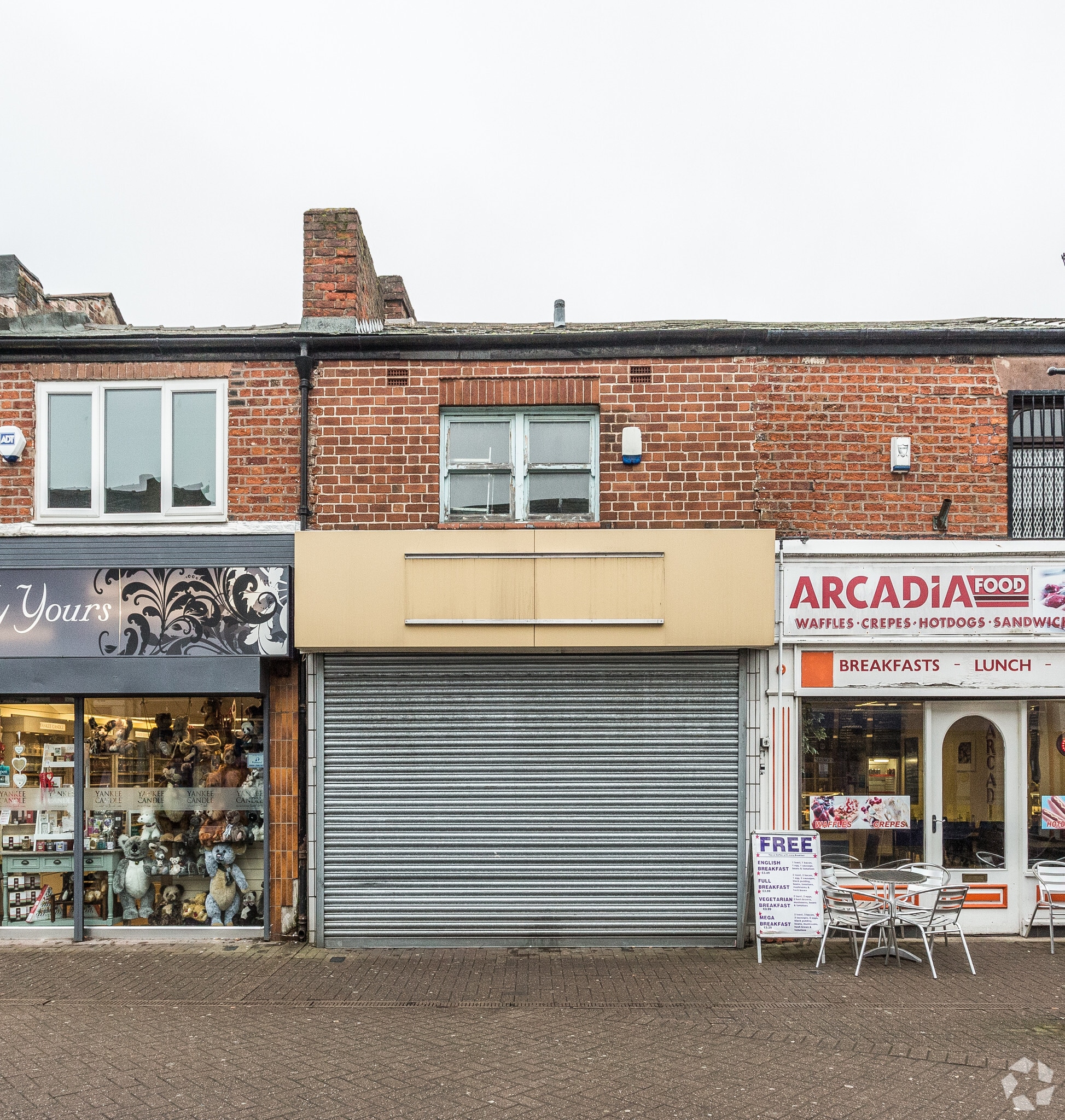 24 Market St, Newton Le Willows for sale Primary Photo- Image 1 of 1