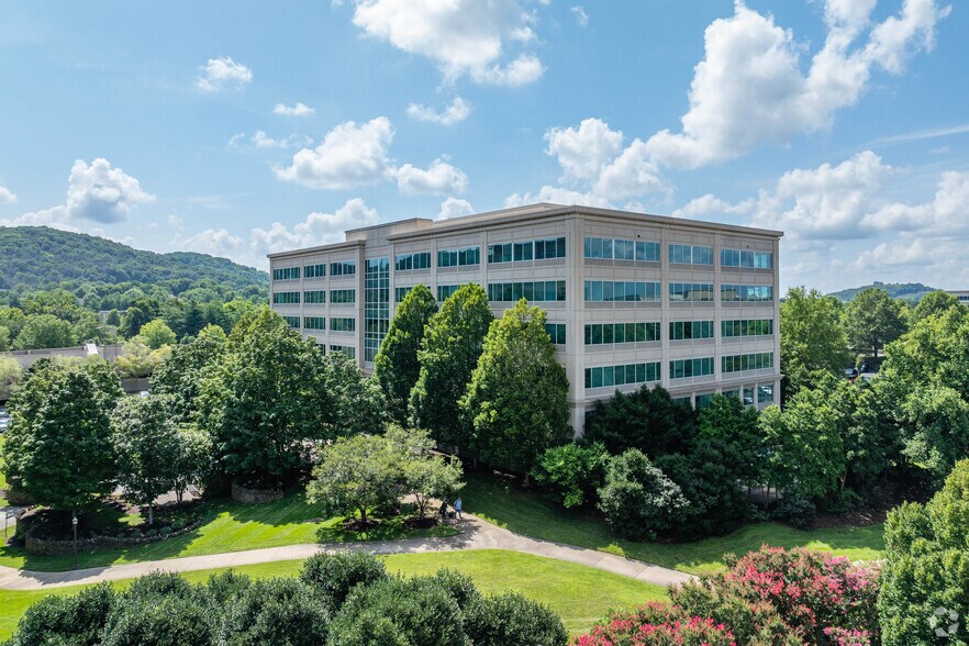 720 Cool Springs Blvd, Franklin, TN for lease - Building Photo - Image 2 of 4