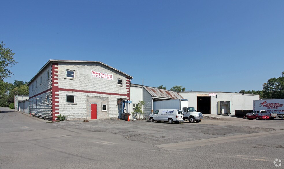 216 Park Dr, Palmyra, NY for sale - Primary Photo - Image 1 of 1