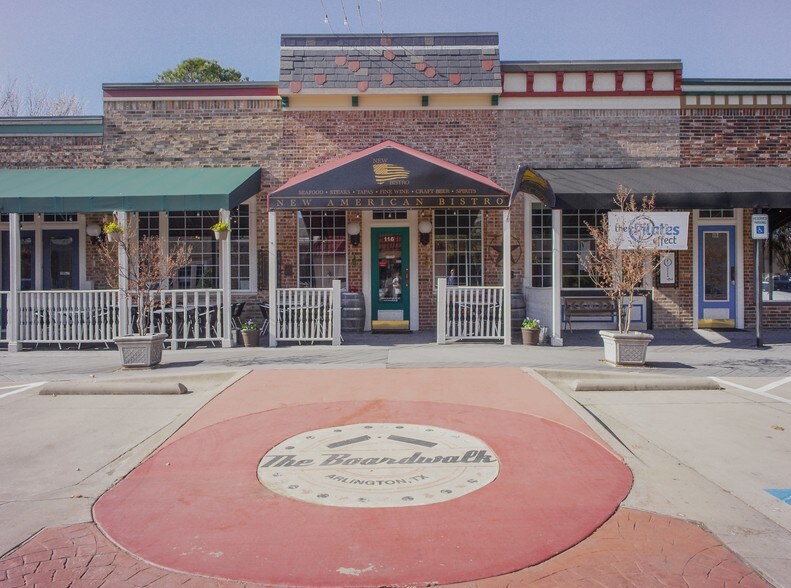 2410 W Abram St, Arlington, TX 76013