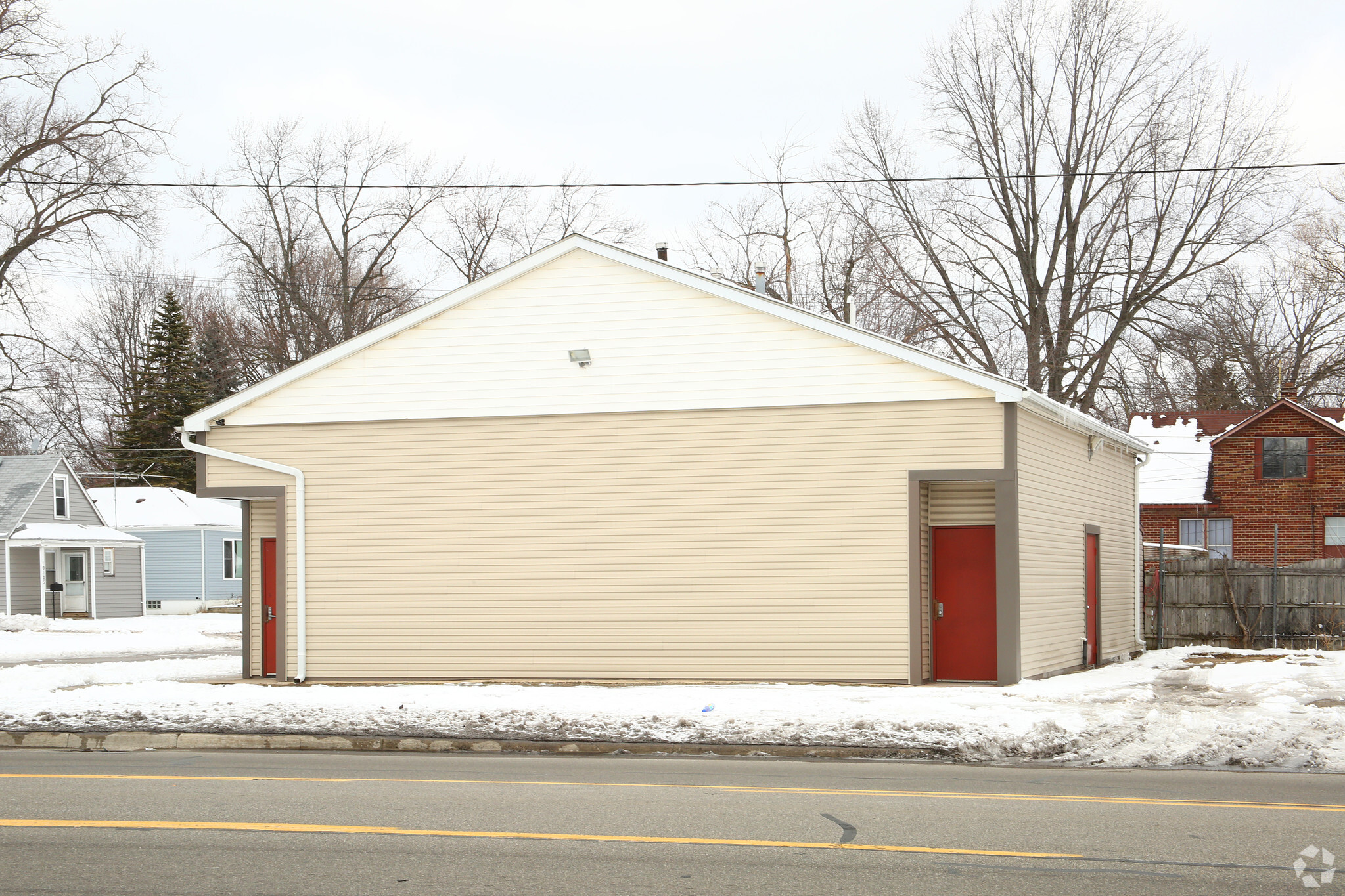 25846 W 7 Mile Rd, Redford, MI for sale Primary Photo- Image 1 of 1