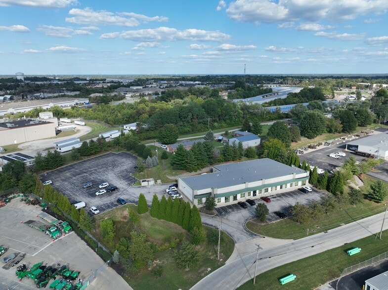 350 Aristocrat Dr, Florence, KY for sale - Building Photo - Image 1 of 7